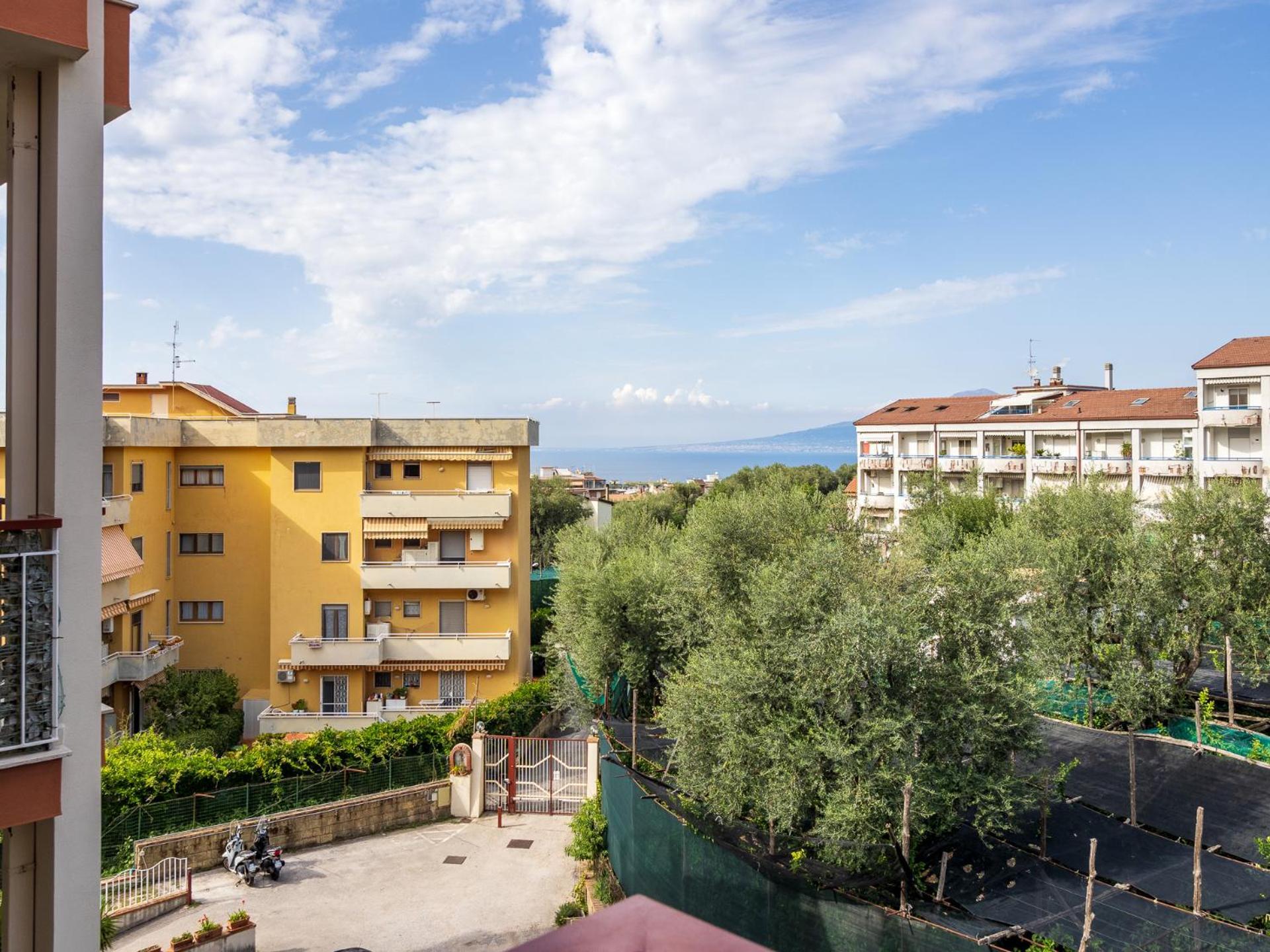 Nonno Angelo - 4 Bedrooms With Free Parking & Seaview Balcony Sorrento Exterior photo